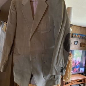 Dinner jacket